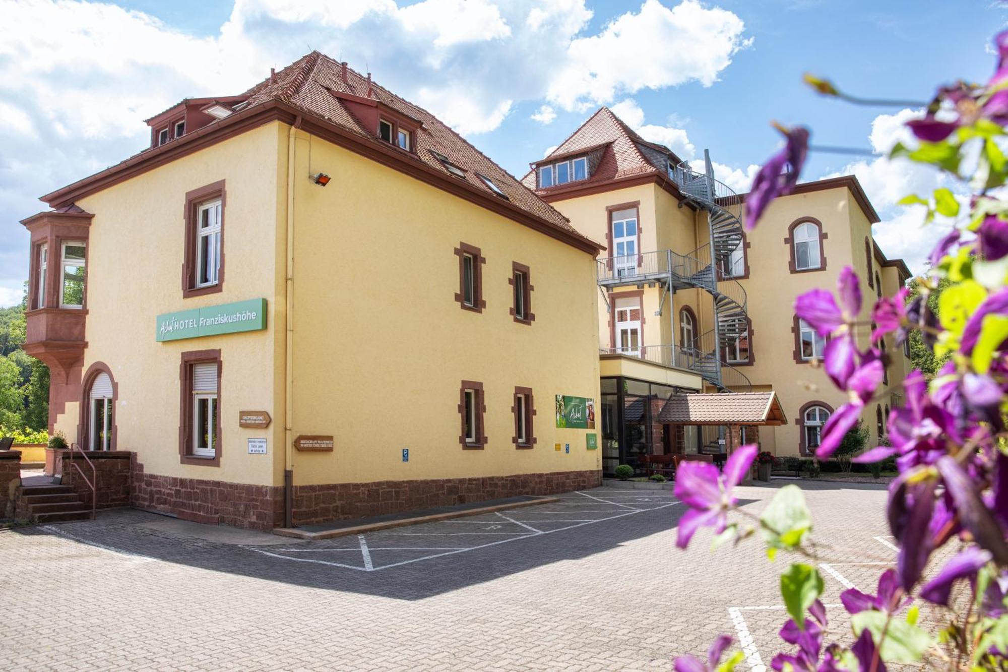 Roomingtons Hotel Franziskushoehe Lohr Exterior photo