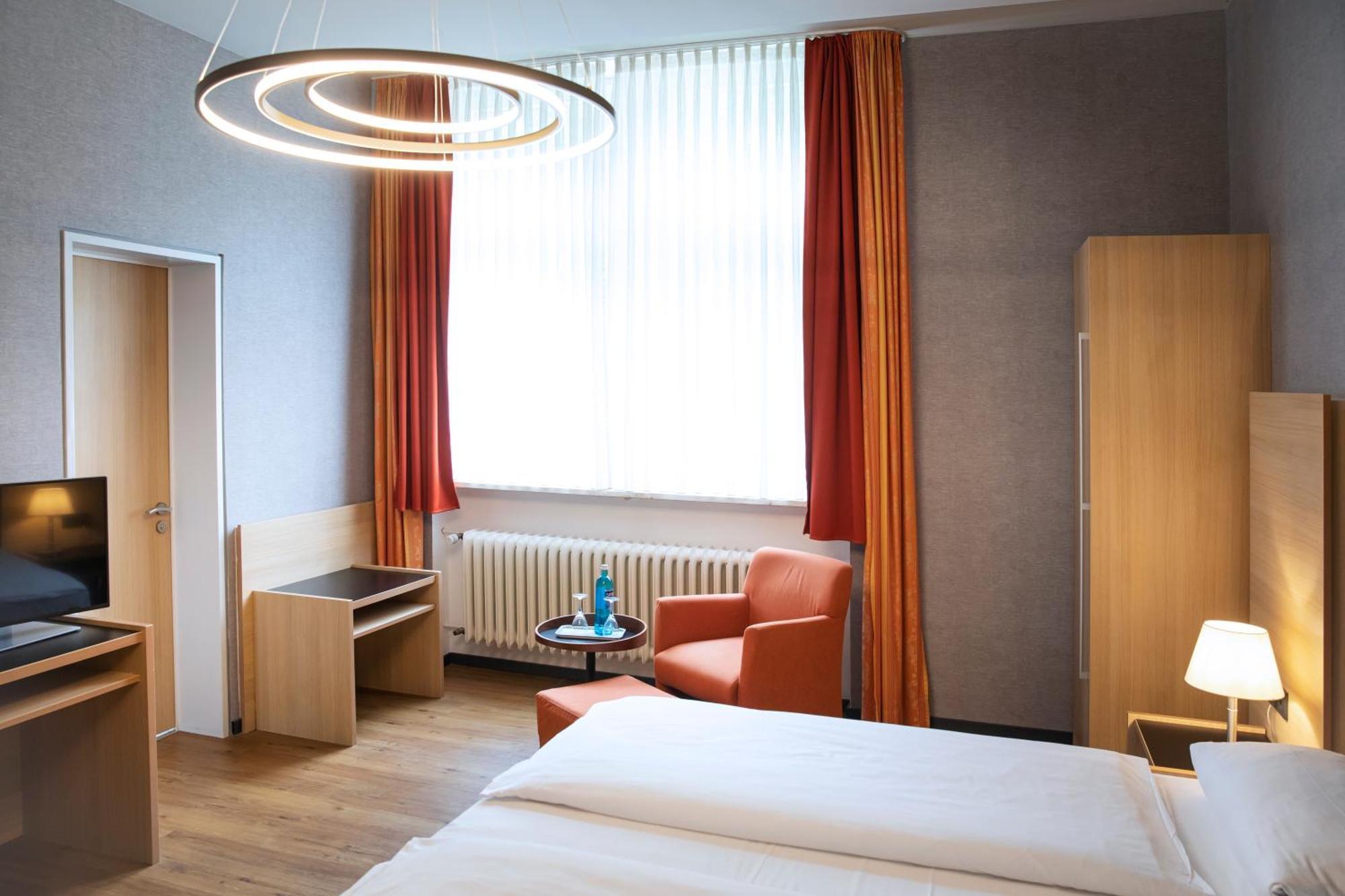 Roomingtons Hotel Franziskushoehe Lohr Exterior photo