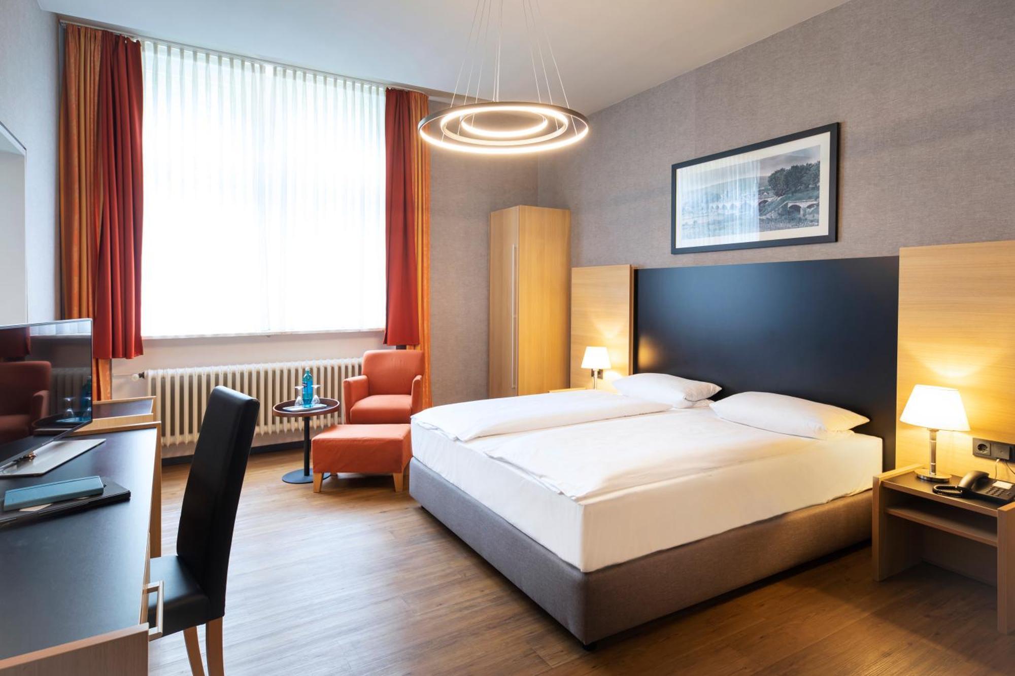 Roomingtons Hotel Franziskushoehe Lohr Exterior photo